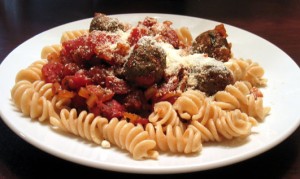http://www.ntscblog.com/images/fullsize/turkey_meatballs.jpg Pasta with Meatballs
